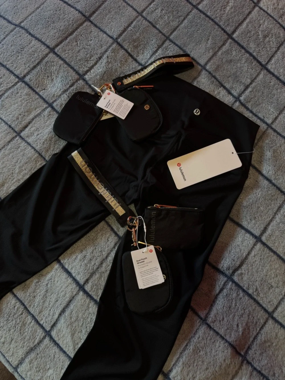 Lululemon Define Leggings + Keychain Bundle - Picture 3 of 3